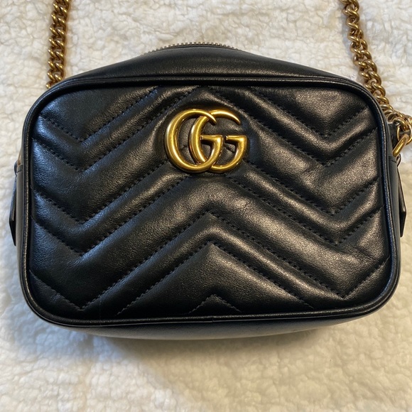 Gucci Handbags - Gucci Marmont Matelasse